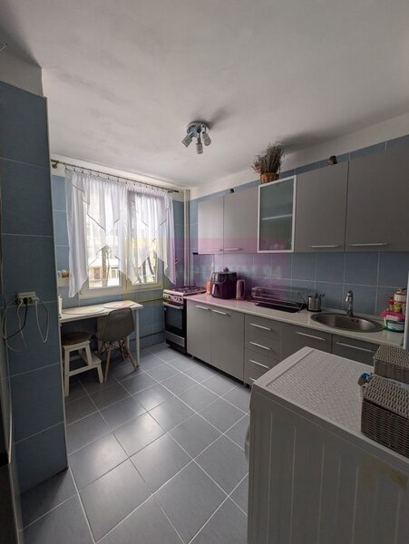 Apartament 2 camere, sector 6, Romancierilor, et.1/4, renovat